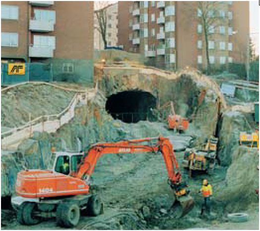 Рис.&nbsp;3. Система тоннелей &#171;Сёдра Лэнкен&#187; строилась в стесненных городских условиях&nbsp;[4]