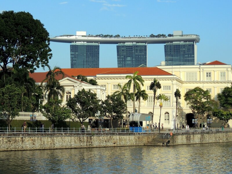 Рис. 3. Некоторые виды Сингапура [7, 16]